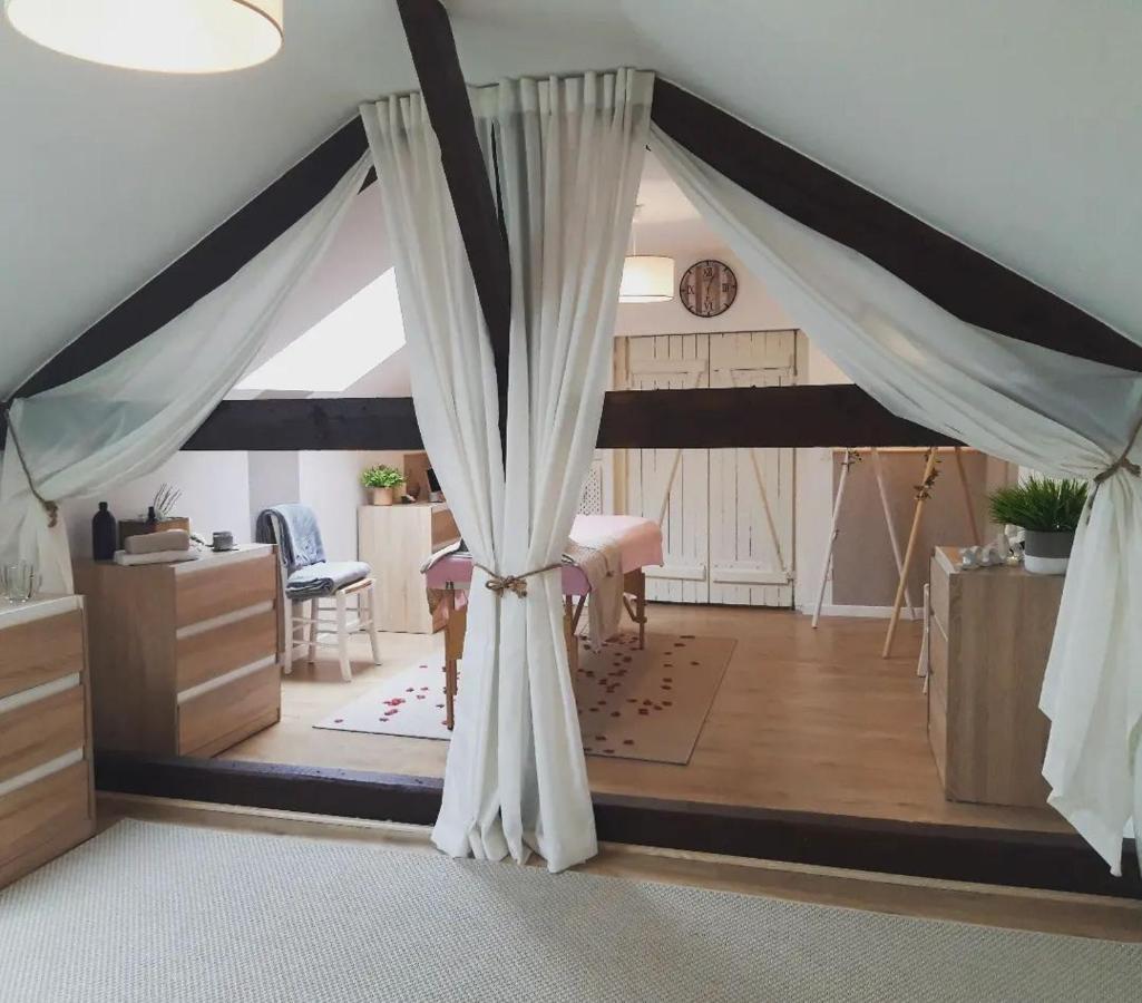 Le Sablon - Appartement Bien-Etre, Spa & Massages A 20Mn De Reims Centre Unchair Buitenkant foto